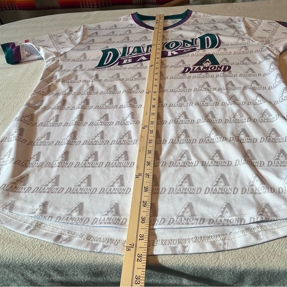 Diamondbacks White Jersey - Size XL - Picture 8 of 13